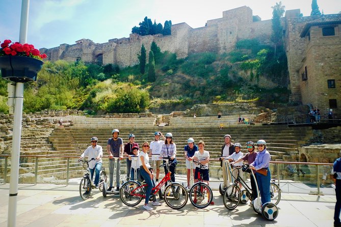 Malaga Electric Bikes Guided Tour - Muelle Uno and Palmeral de las Sorpresas