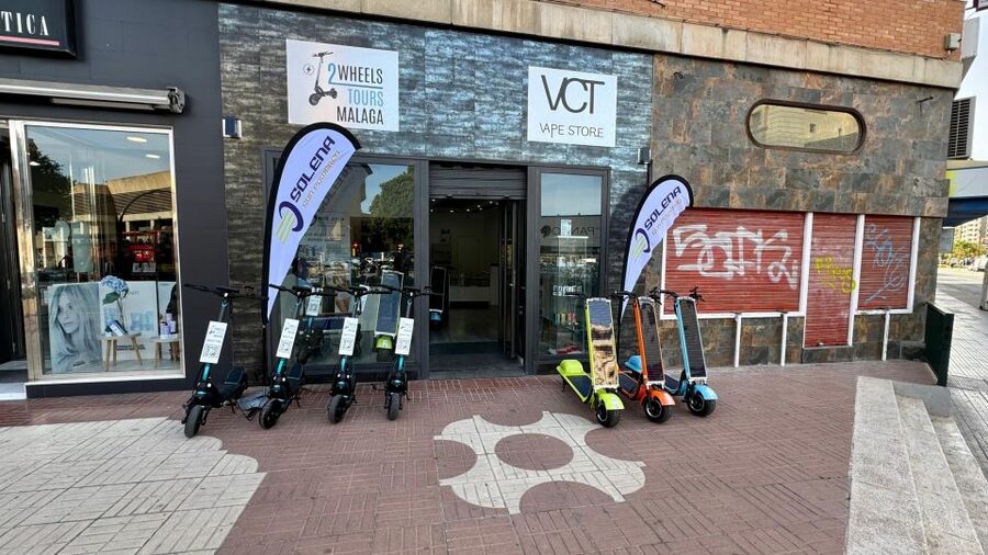 Malaga: Explore Malaga on a Electric Scooter - Riding toward Malaga’s beach paths