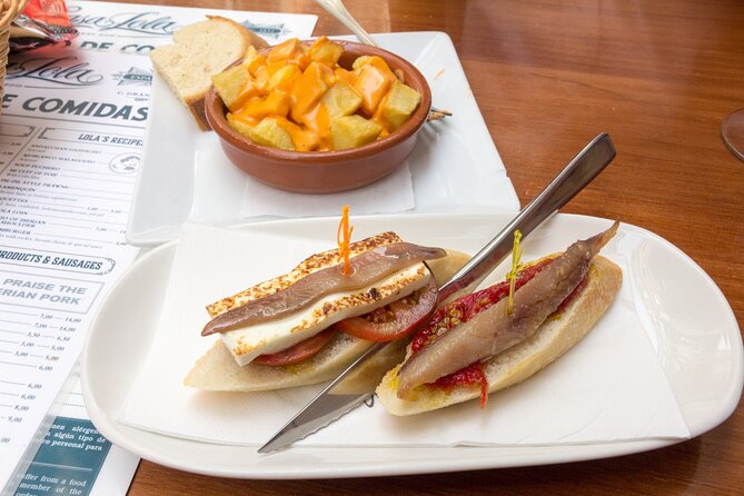 Malaga Food Tour: Tapas, Drinks and Delights with a Local - How much food and drink do you really get?