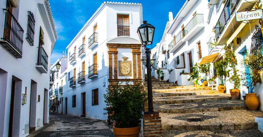 Malaga: Frigiliana & Nerja Tour with Local Product Tastings - Key points to know before you book