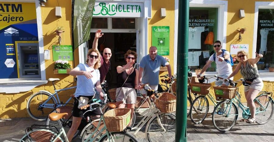 Malaga: Guided Bike Tour - Calle Larios: Malaga’s polished shopping street