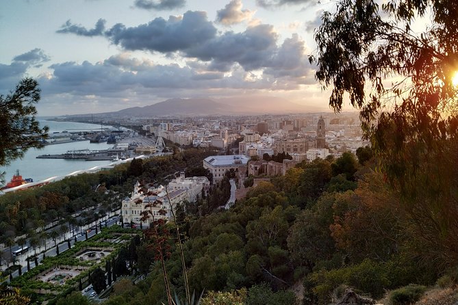Malaga Highlights, Old Town & Viewpoints Walking Tour - The paved climb to Mirador del Gibralfaro