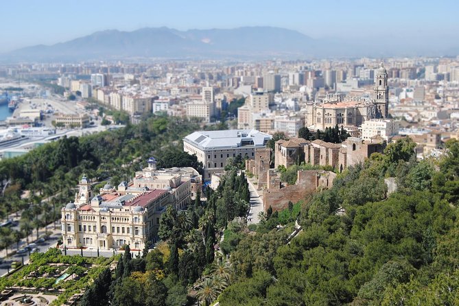 Malaga Monuments Private Walking Tour - Starting at the old sea wall near Plaza de la Marina