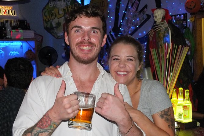 Malaga Nightlife Pub Crawl Tour with Drinks and Clubs Entry - The first bars: shots, conversation, and a quick social test