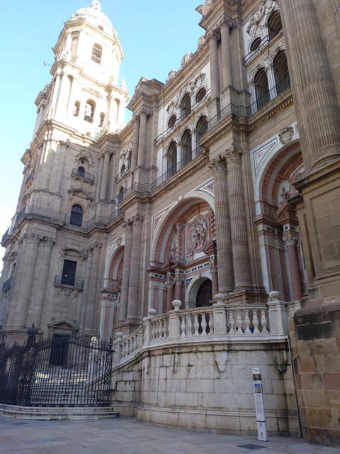 Malaga: Old Tour Walking Tour w/Cathedral & Picasso Museum - Bishop’s Square and Sagrario Church