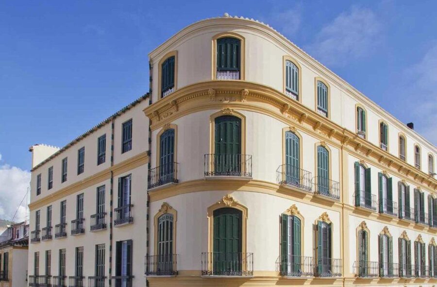 Málaga: Picasso Birthplace Museum Ticket & City Audio Guide - Picasso’s first Málaga address