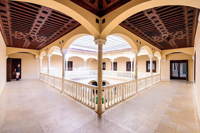 Málaga Picasso Museum Private Guided Tour - The best fit for different kinds of visitors