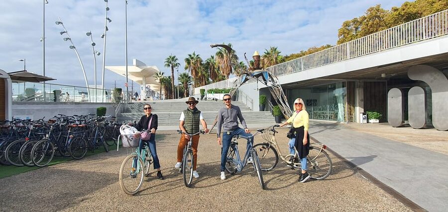 Malaga: Private Bike Rental - What the nine-hour rental really gives you