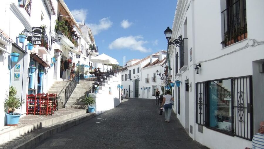Malaga: Private Day Trip to Mijas - Walking Mijas Pueblo for Two Hours