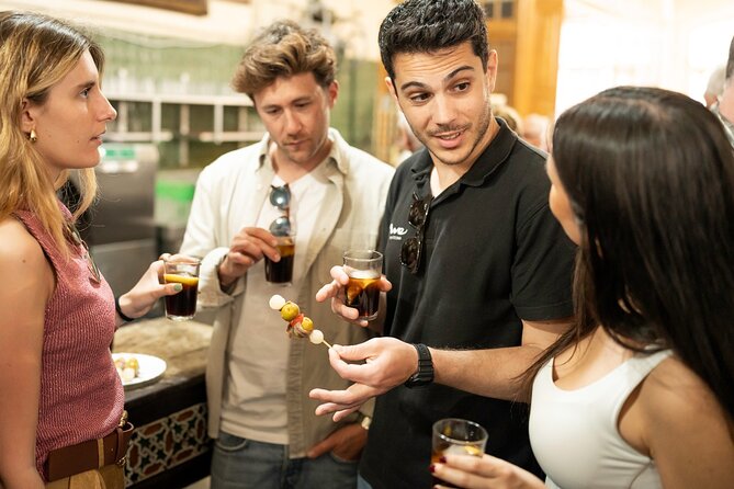 Malaga Private Gastronomic Tour: Tapas, Wine & Rooftops - Why this Malaga food walk works