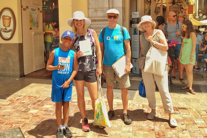 Málaga: Private Sightseeing Treasure Hunt - The route is flexible, but it is not short