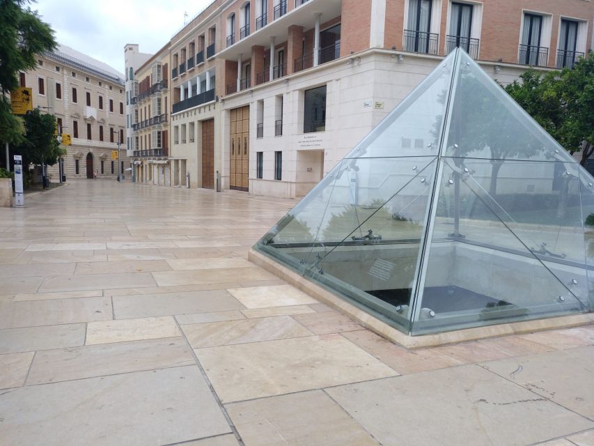 Malaga: Roman Theater and Alcazaba of Malaga Guided Tour - Should you book it?