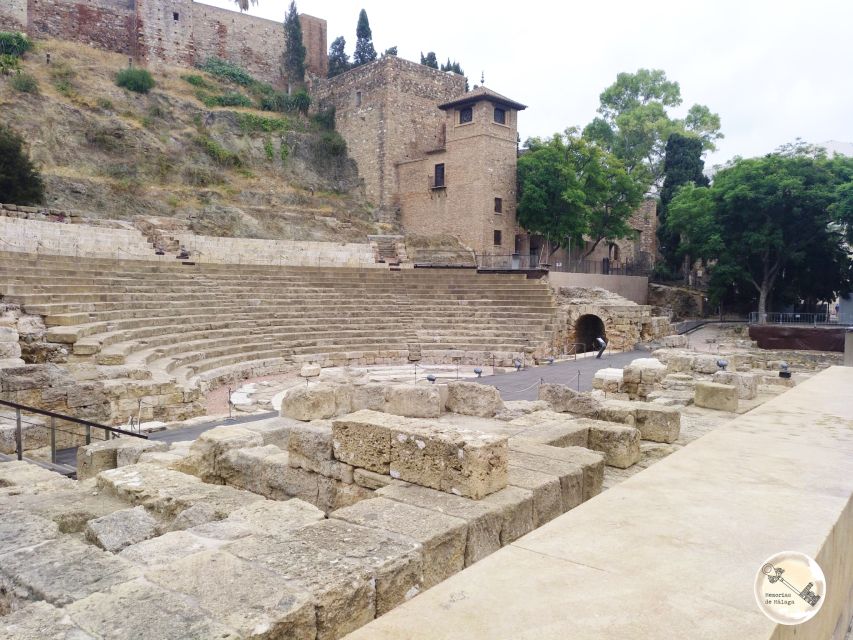 Malaga: Roman Theater and Alcazaba of Malaga Guided Tour - Seeing Roman Malaga at the theater