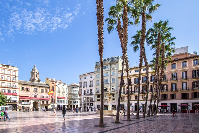 Malaga Scavenger Hunt and Sights Self-Guided Tour - Starting at the University of Malaga