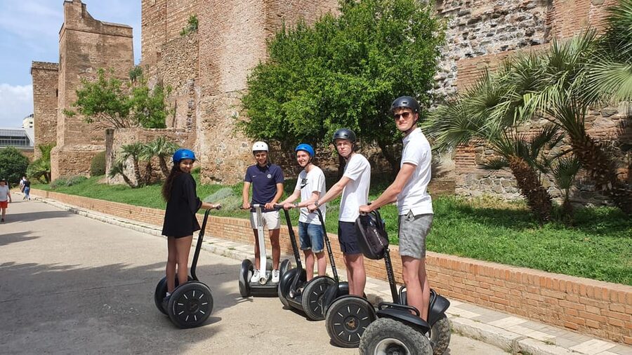Malaga segway: Panoramic tour of Gibralfaro - The first few minutes: getting comfortable on the machine