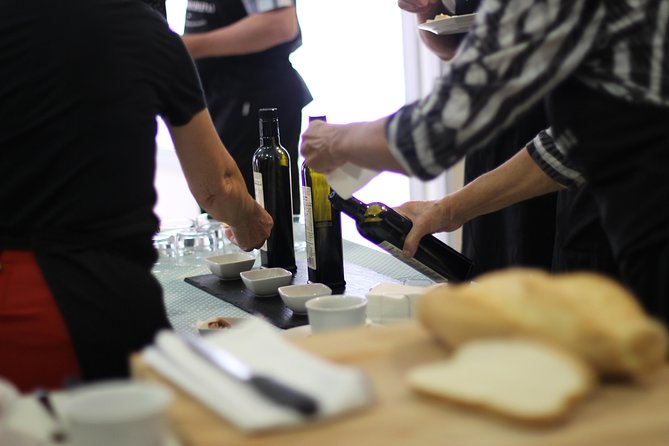 Malaga Tapas Cooking Class - Who may want a different food tour