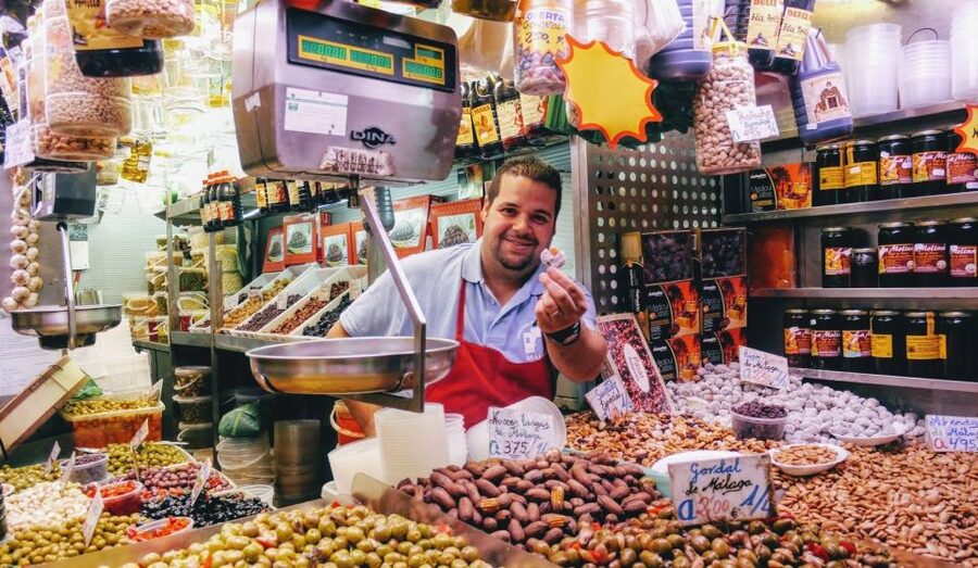 Malaga: Tapas Tasting Tour - Who should book this Malaga food tour?
