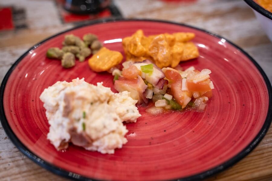 Malaga: Taste-of-Spain Walking Food Tour - The guides make the difference