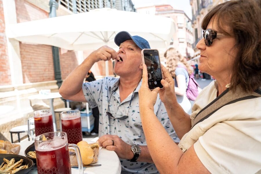 Malaga: Taste-of-Spain Walking Food Tour - Who should book this tour?