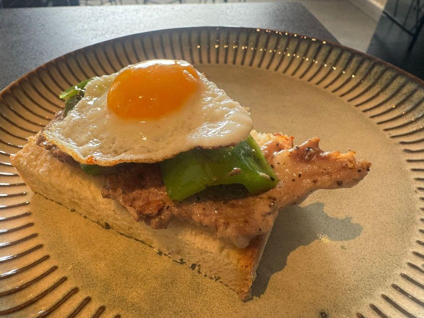 Malaga: The Ultimate Tapas Workshop with Market Visit - Guides who help keep the pace friendly