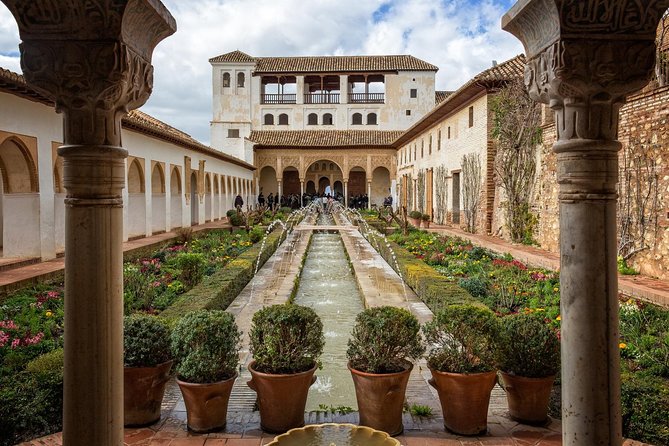Malaga to Granada trip with Alhambra tickets included - Generalife Gardens and their water features