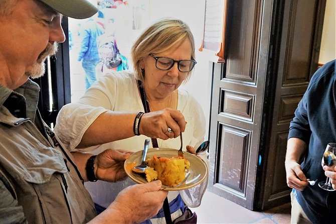 Malaga Traditional Wine & Tapas Tour - Timing, walking, and meeting details