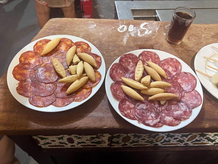 Malaga: Wine and Tapas Tour with Tastings and Drinks - Food restrictions and who should be careful