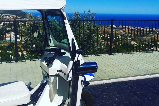 Mijas: Panoramic city tour in an electric Tuk Tuk - Passing the tourist office and donkey taxis
