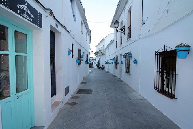Mijas Private Walking Tour - First look at the whitewashed village