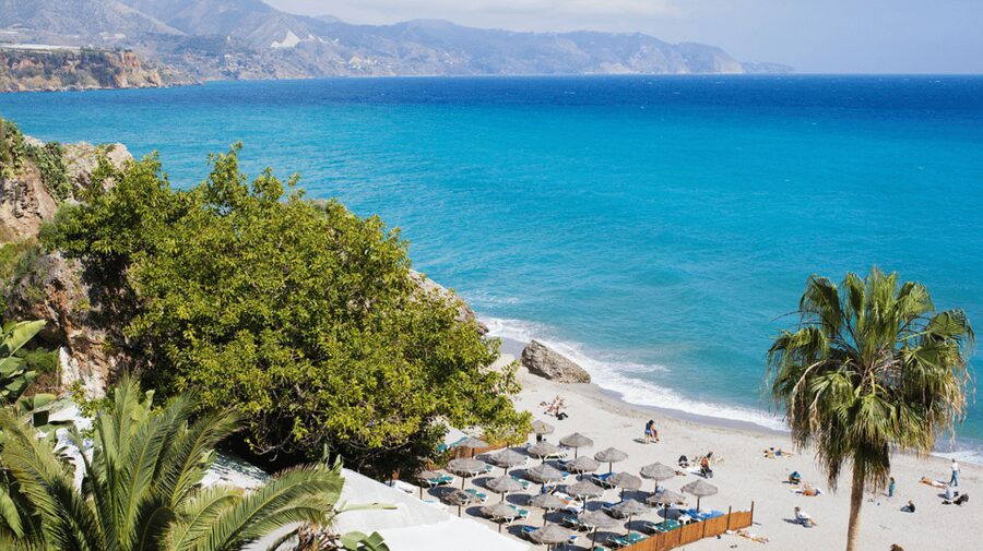 Nerja and Frigiliana from Málaga: the mountain and the sea - Key points to know before booking