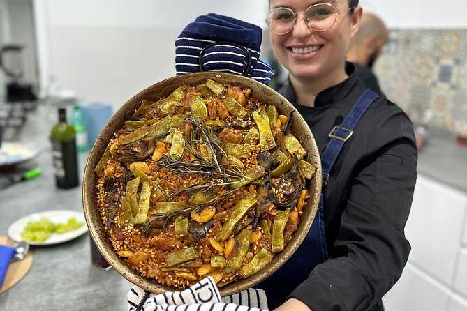 Paella and Sangria Workshop in Malaga - Sangria, drinks, and the final meal