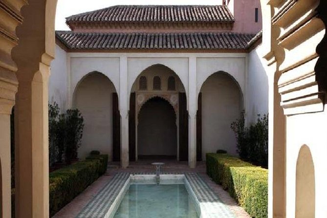 Private Malaga: Alcazaba, Museum, Market, Cathedral & Picasso - The Alcazaba, Malaga’s Moorish fortress