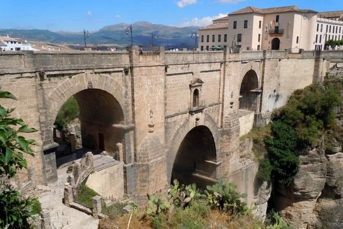 Ronda and Setenil de las Bodegas tour from Malaga - Who will get the most from this trip