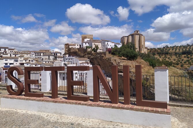 Ronda & Setenil de las Bodegas, land of contrasts / Semi-Private - Ronda and the Puente Nuevo