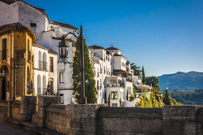 Ronda & Setenil Full Day - Expect a large group and a multilingual guide