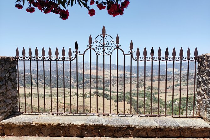 Ronda, the dreamt city: Private Walking Tour - Bullfighting connections and the tour’s finish