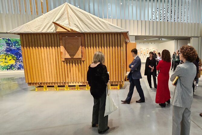 Skip the Line: Centre Pompidou in Malaga Ticket - Using the audio guide without rushing