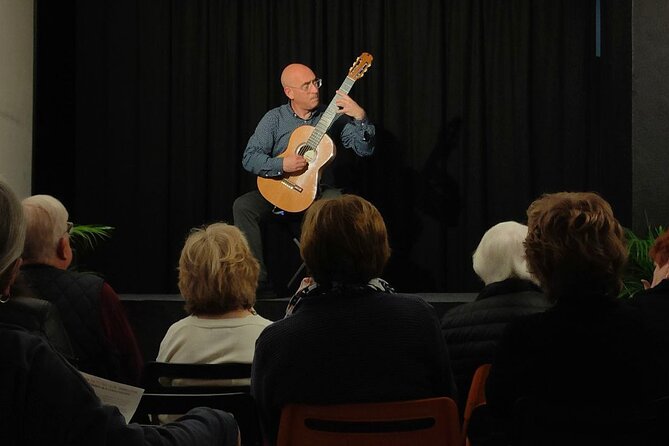 Spanish Guitar Concerts in Ronda - A Small Room for Spanish Guitar