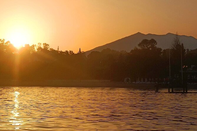Sunset on Private Sailing boat Puerto Banus Marbella (10 pax) - What the private price means