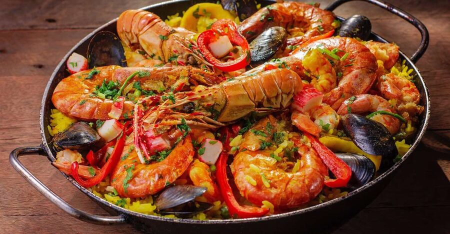 Tapas Tour Paella and Malaga market with Official Guide - Why this food walk works in central Malaga