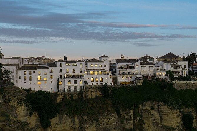 Tour in Ronda with Guided Visit and Setenil de las Bodegas - Why Ronda and Setenil make a good Malaga day trip