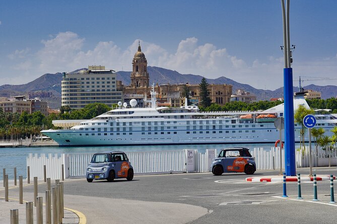 Tour Málaga by electric car: Discover the city in 2 hours - Key points to know before booking