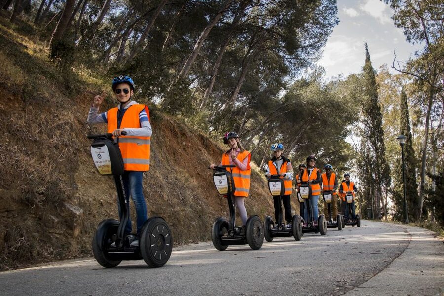 Tour to Gibralfaro - Returning downhill toward the cathedral