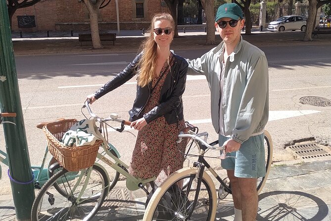 Vintage Style Bike Rental in Malaga - Building Your Own Malaga Route