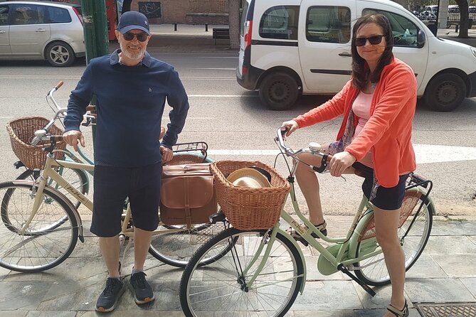 Vintage Style Bike Rental in Malaga - What the Nine-Hour Window Is Really Worth