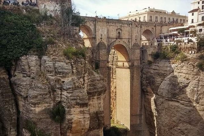 Visita Guiada Ronda - Meeting the Puente Nuevo