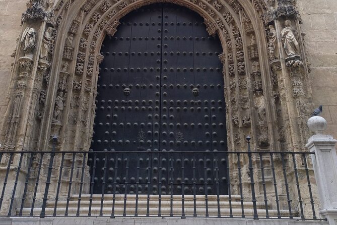 Walk through the old Malaga medina - Atarazanas Market and the working city