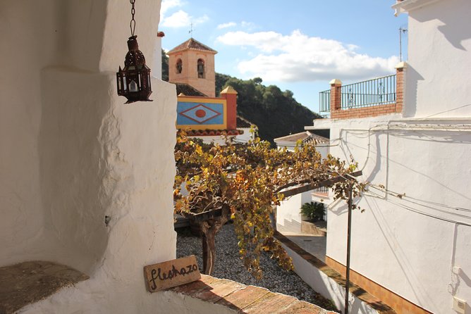 White Villages Tour in the Nerja area: Small-Group Tour and Lunch - How the pace works across six and a half hours