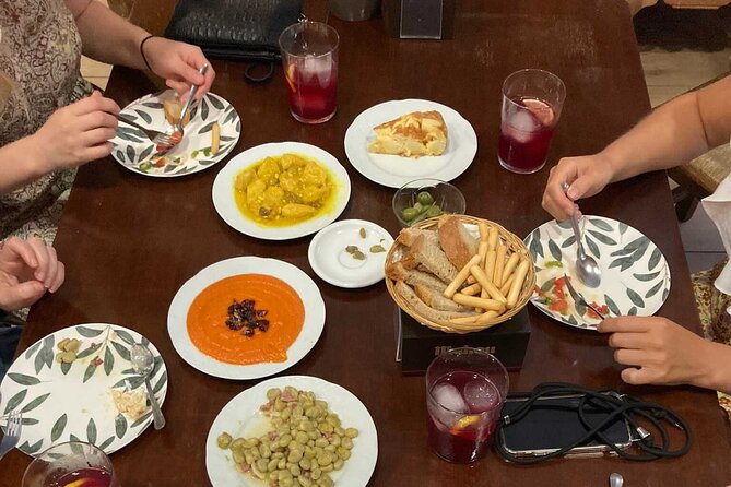Wine and Tapas walking Tour in Malaga - Who will enjoy this Malaga evening